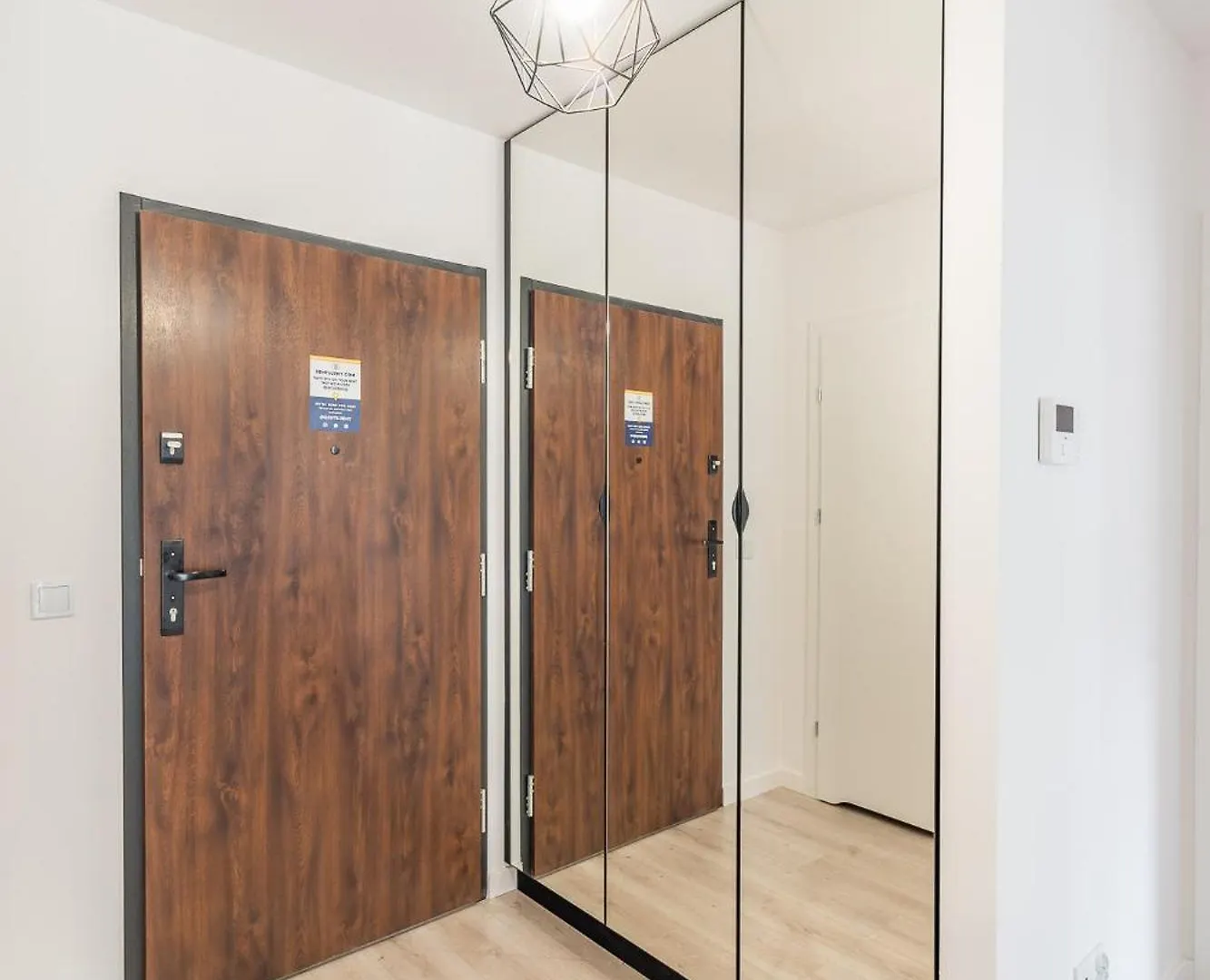 Apartment Grzegorzki Apt - Balcony, Ac, Shops&Tram Nearby - By Rentujemy Krakow
