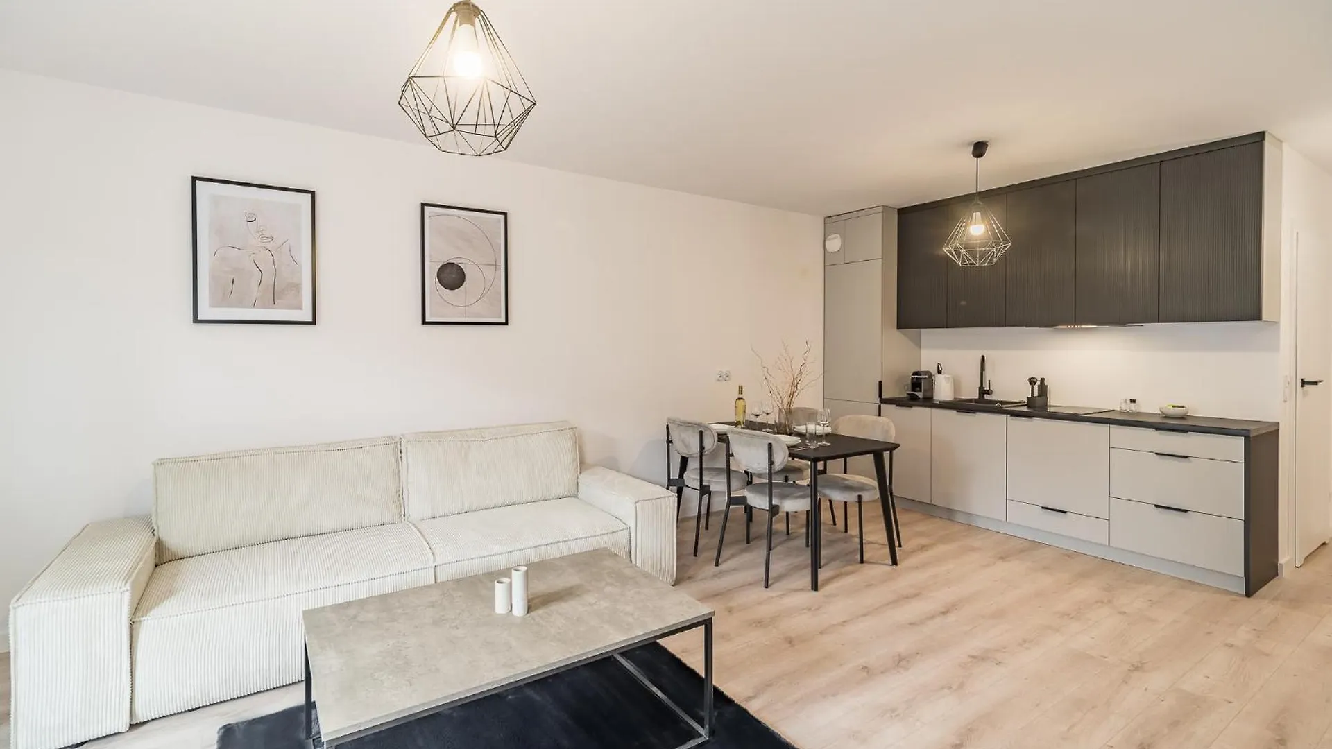Grzegorzki Apt - Balcony, Ac, Shops&Tram Nearby - By Rentujemy Krakow 0*,  Poland